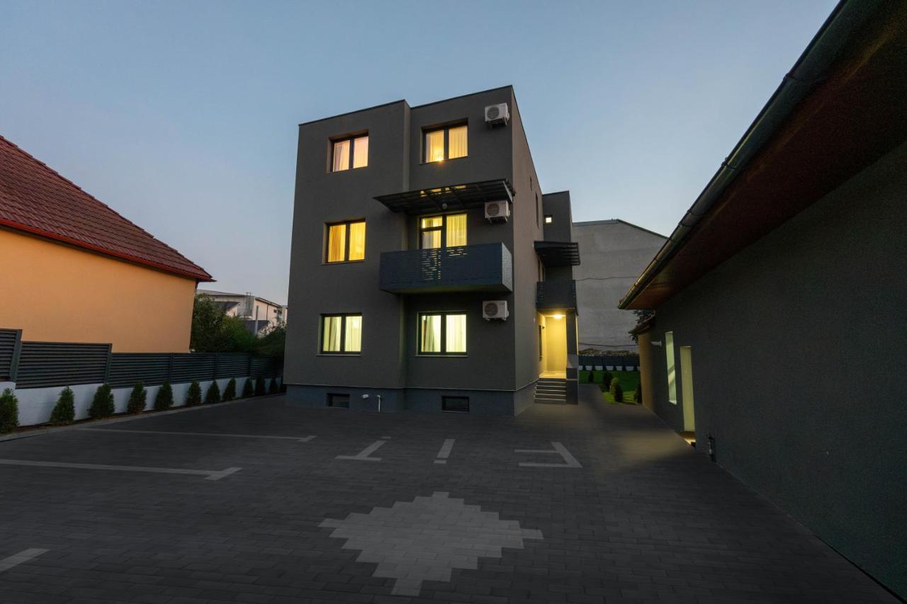 Fit Residence Cluj Napoca Bagian luar foto